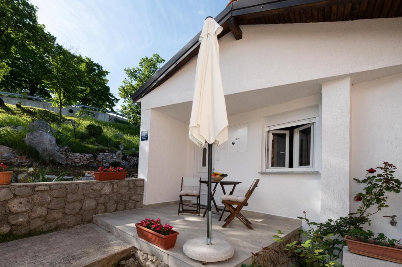 Apartment Kuca Za Odmor Nall