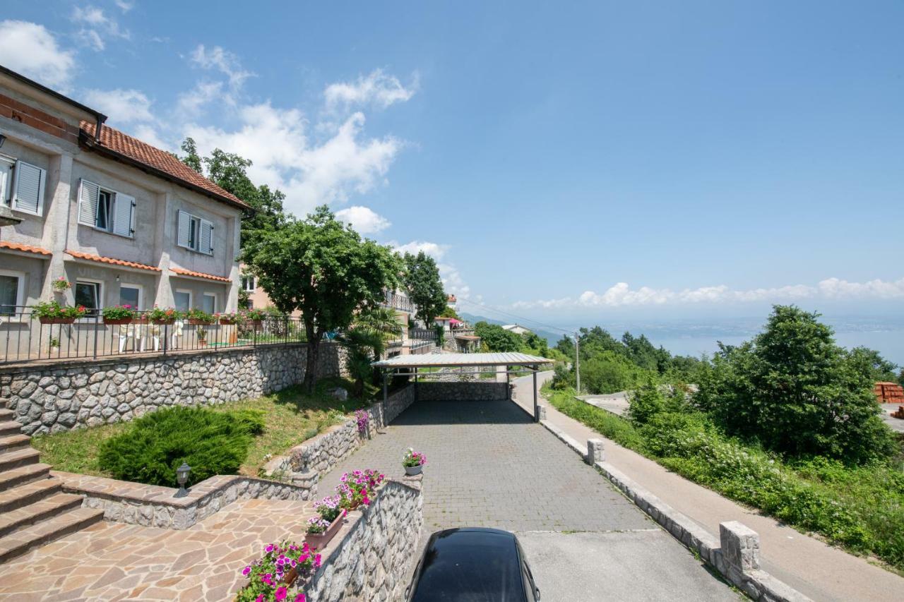 Apartment Kuca Za Odmor Nall