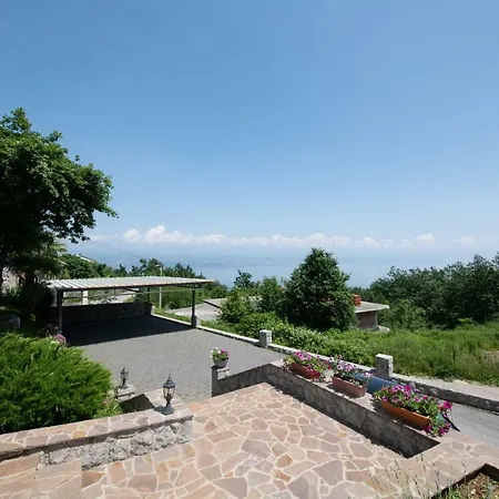 Kuca Za Odmor Nall Lovran Exterior photo